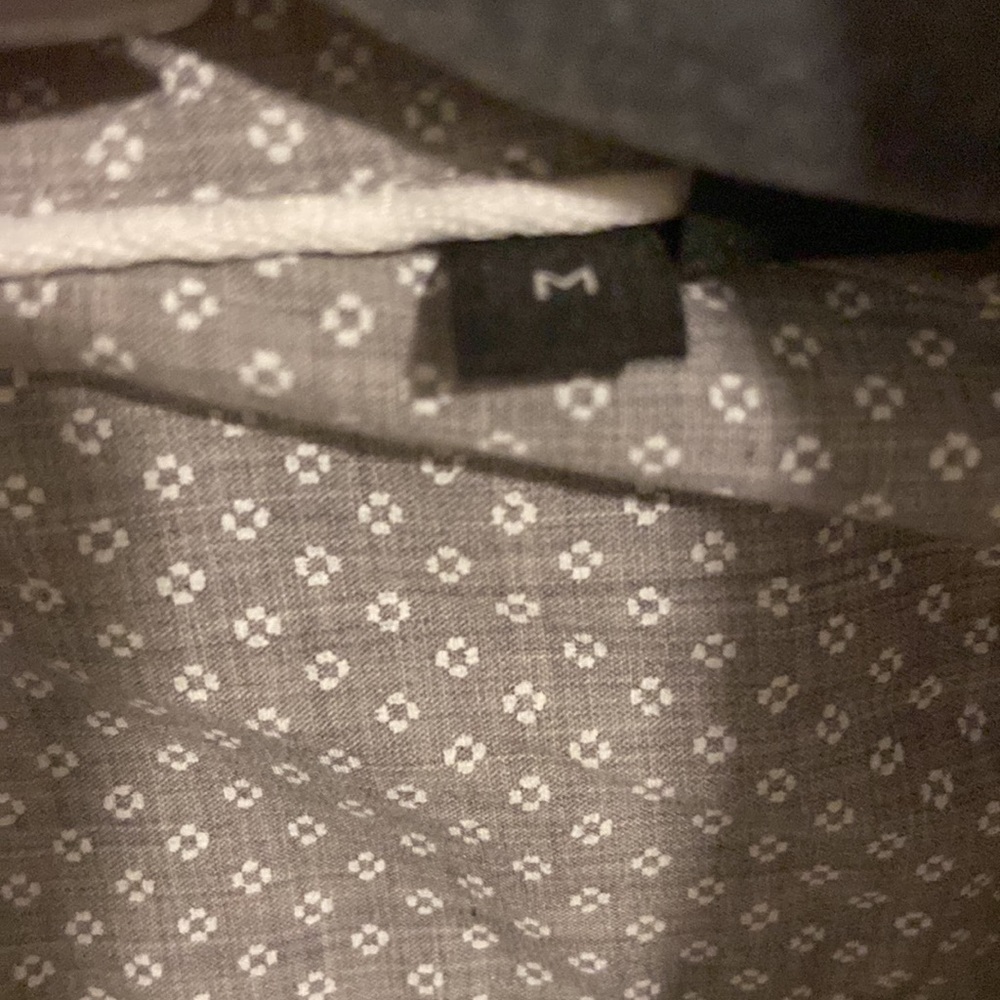 Hugo Boss Button Down - Picture 3 of 7